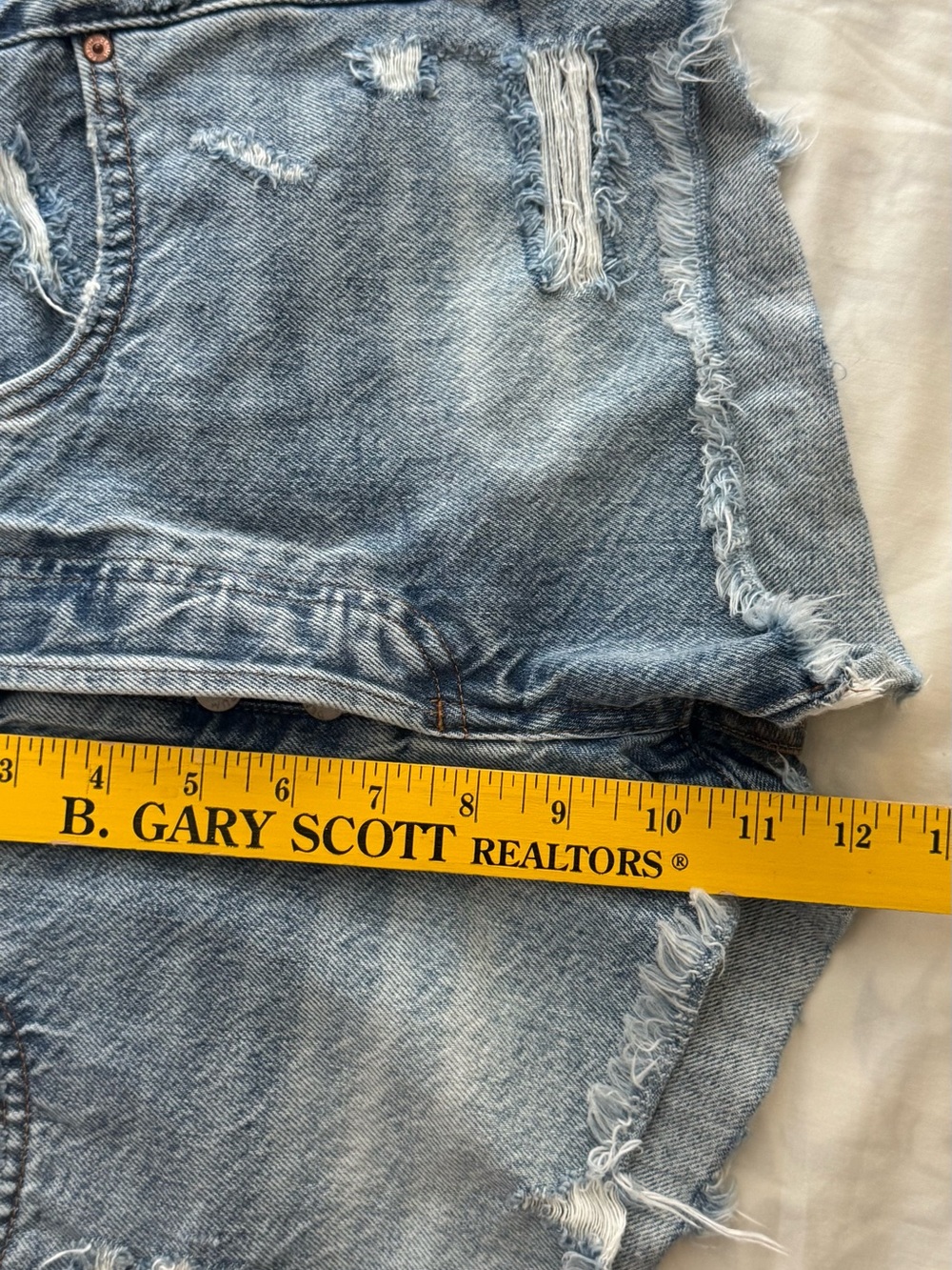 Denim Forum Light Blue Distressed Men's Denim Shorts - Picture 9 of 9